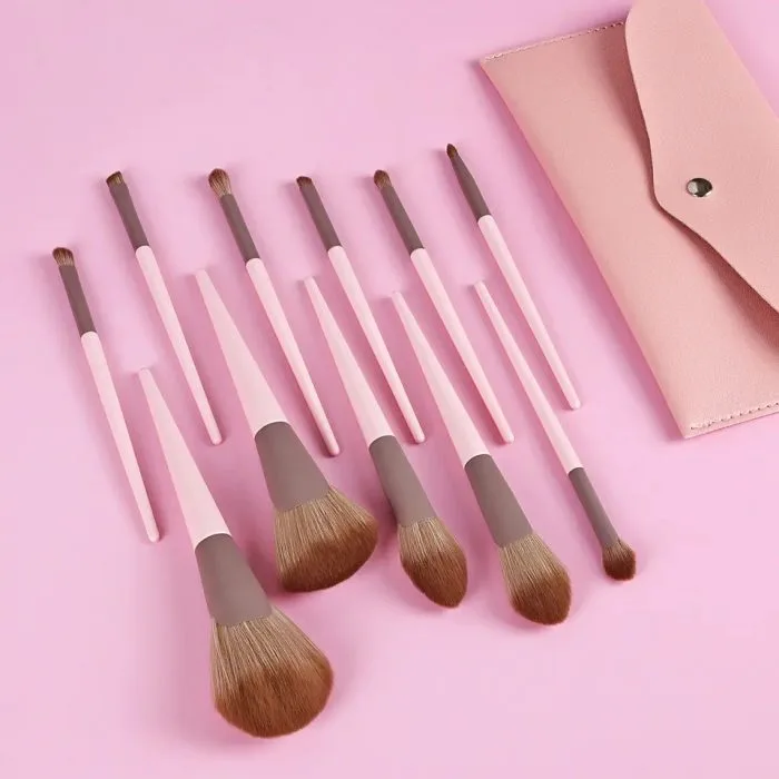 Makeup brush set — view 1