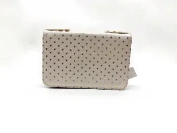 Cosmetic bag