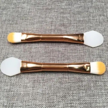 Dual-ended mask makeup brush