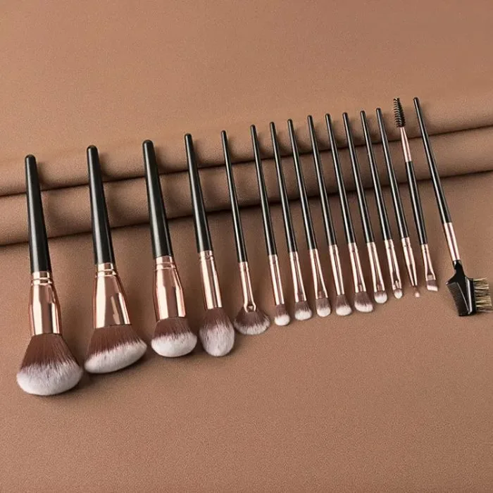 Elegant makeup brush set — view 1