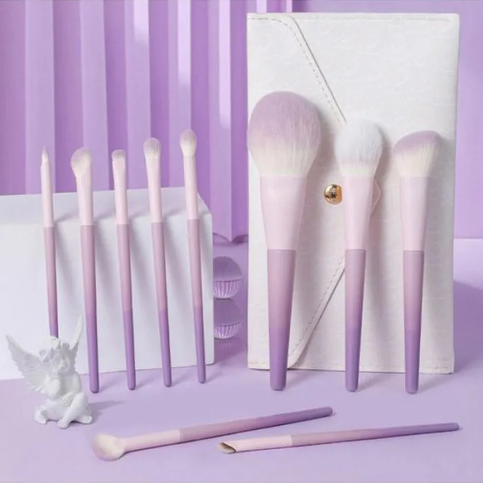 Light makeup brush set — view 1