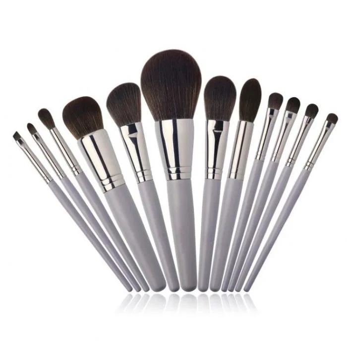 Tapered makeup brush set — view 1