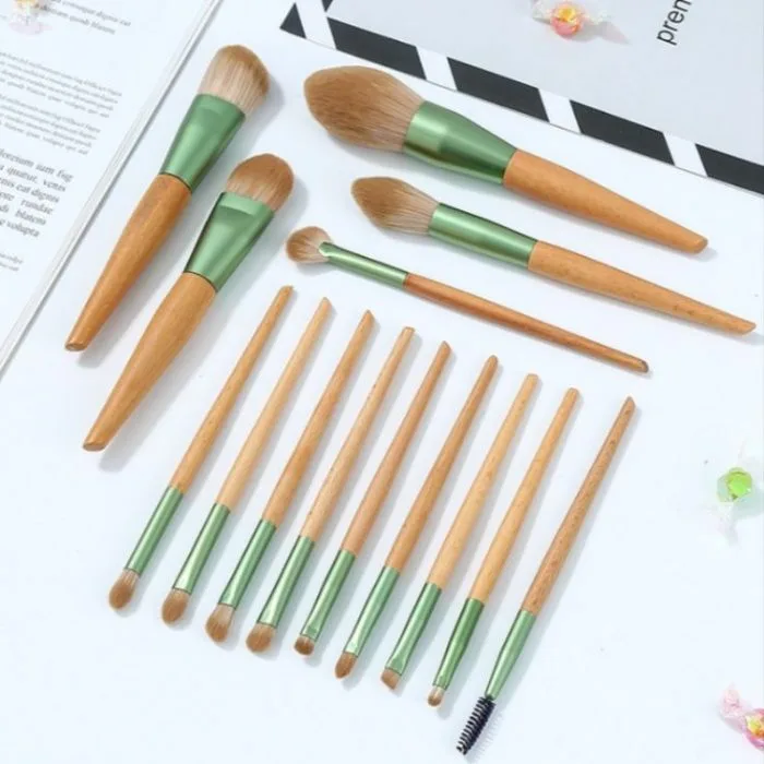 Nature makeup brush set — view 1