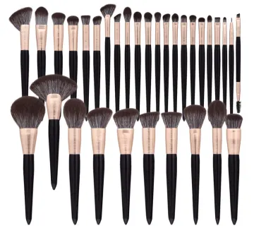 32 brushed makeup brushes