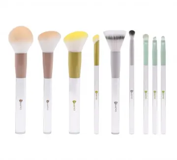 Clear color makeup brush