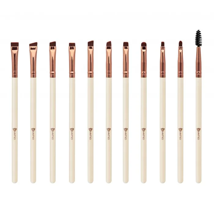 Yellow eyeshadow brush — view 1